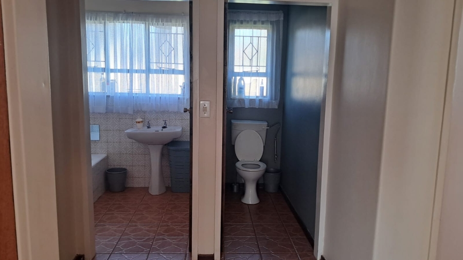 3 Bedroom Property for Sale in Meiringspark Ext 2 North West